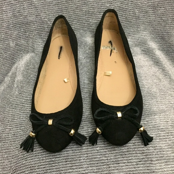 Express Shoes - Express Tassel Flats (Sz 8)